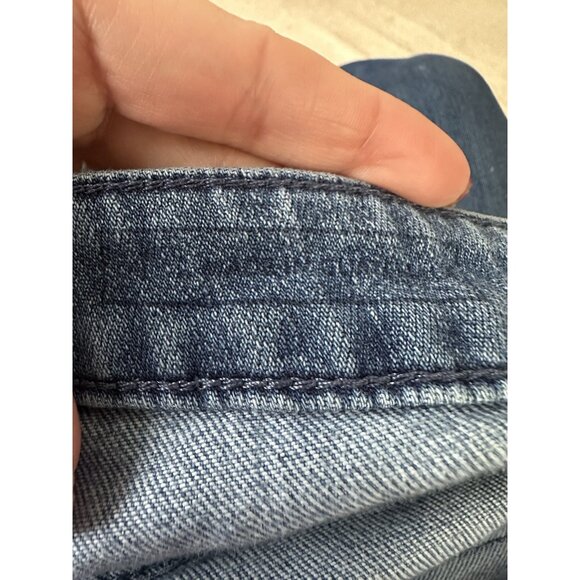 Vineyard Vines Jeans Women’s 4 Cropped Distressed Raw Hem Medium Blue Some Wear - Picture 14 of 16